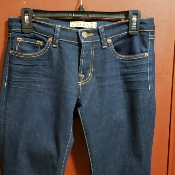 JEANS J BRAND Cigarrette Leg Jeans 27 - Picture 6 of 15